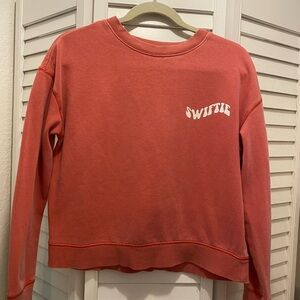 ARIZONA JEAN Vtg Juniors “In My SWIFTIE ERA Sweatshirt” Size XS Faded Coral EUC